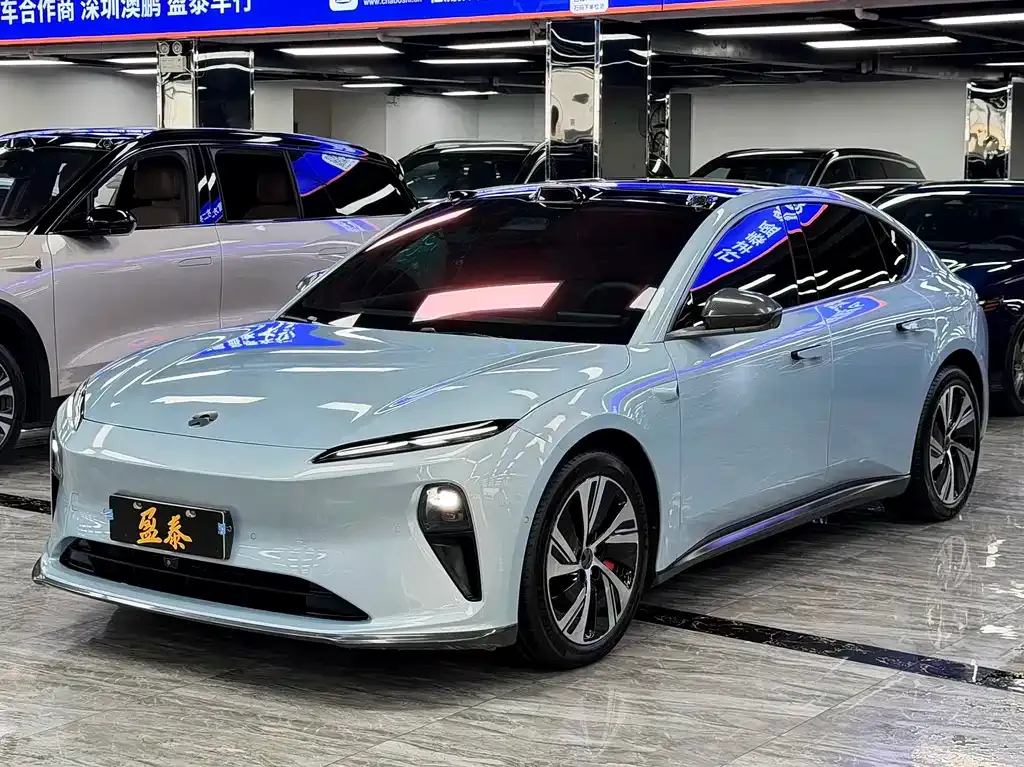 NIO ET5 — фото 1