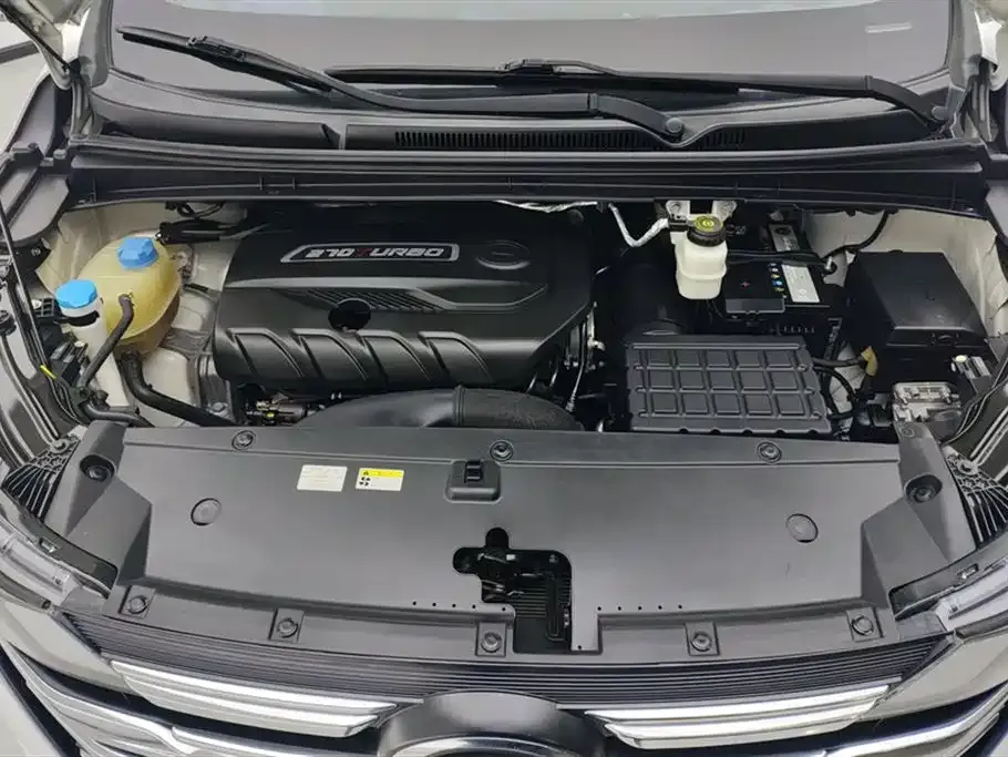 GAC Motor Trumpchi M6 — фото 10