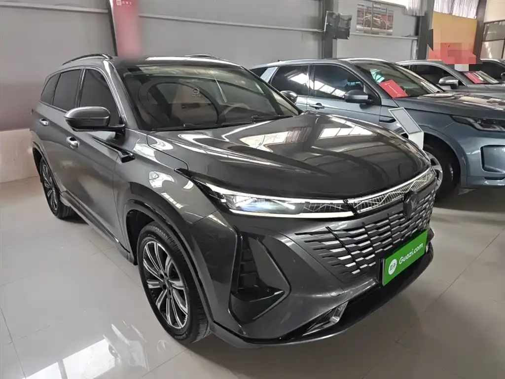 Changan CS75PLUS — фото 3