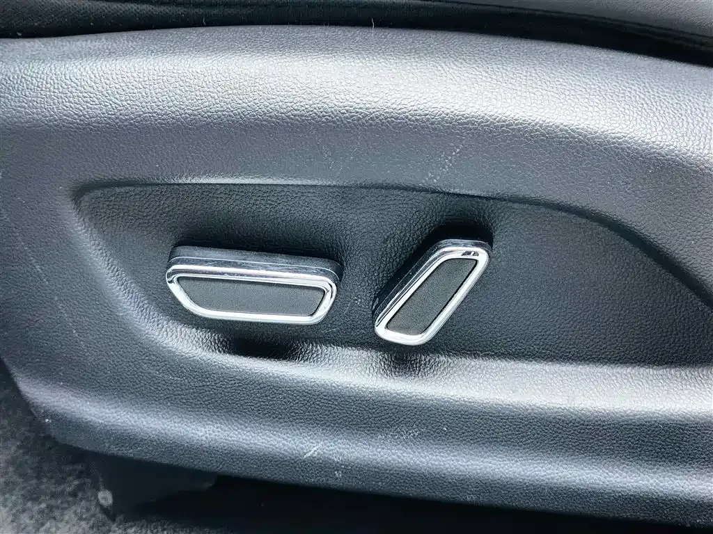 Changan CS75 — фото 10