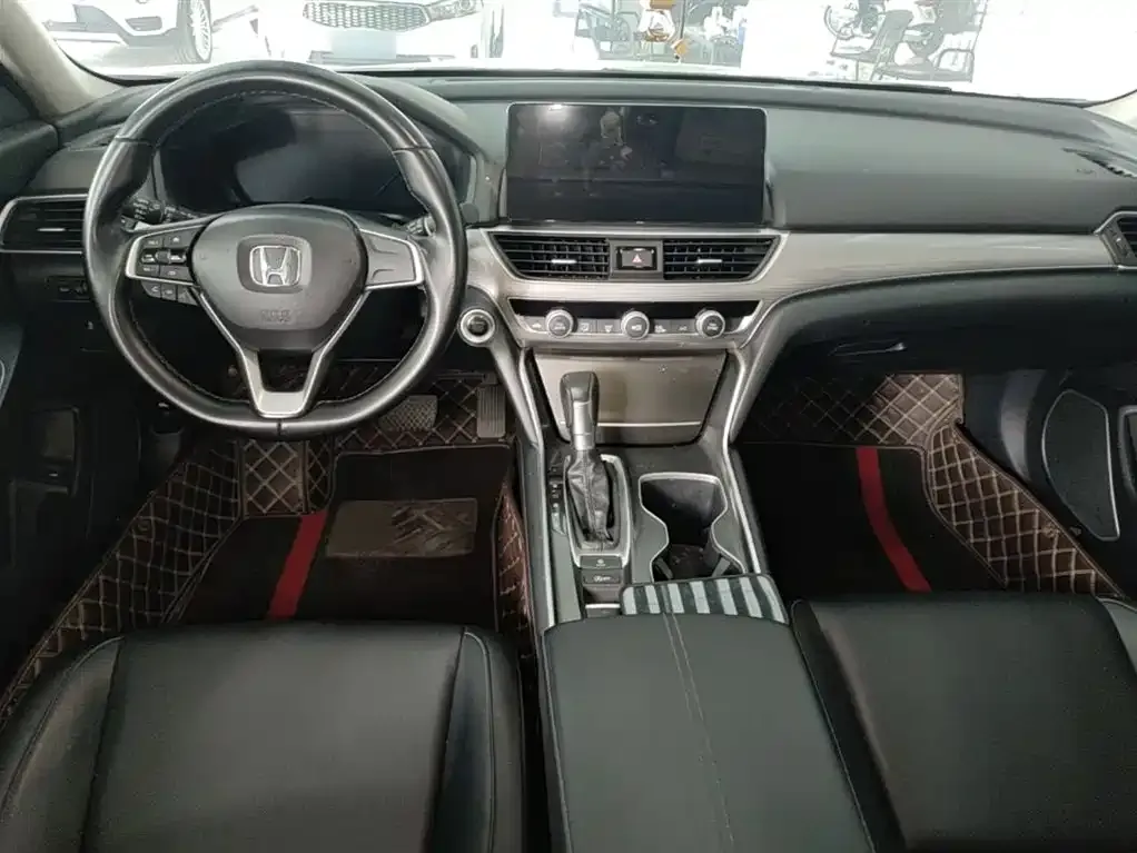 Honda Accord — фото 3