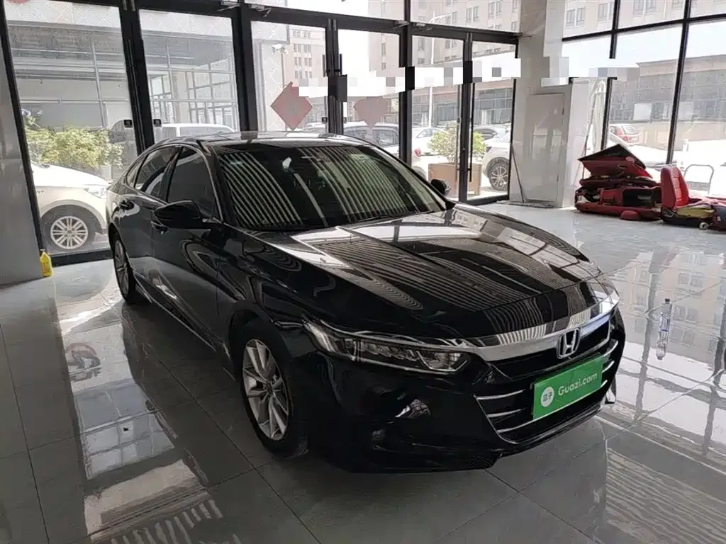 Honda Accord — фото 7