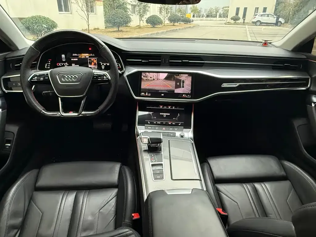 Audi A7 — фото 2