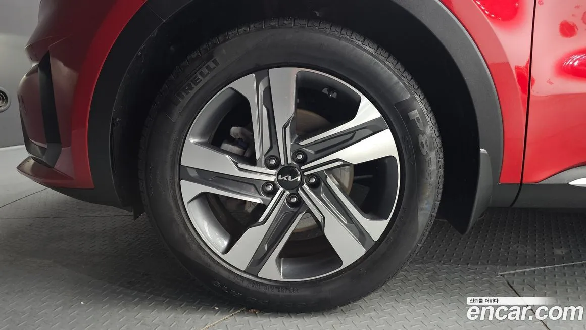 Kia Sorento — фото 4