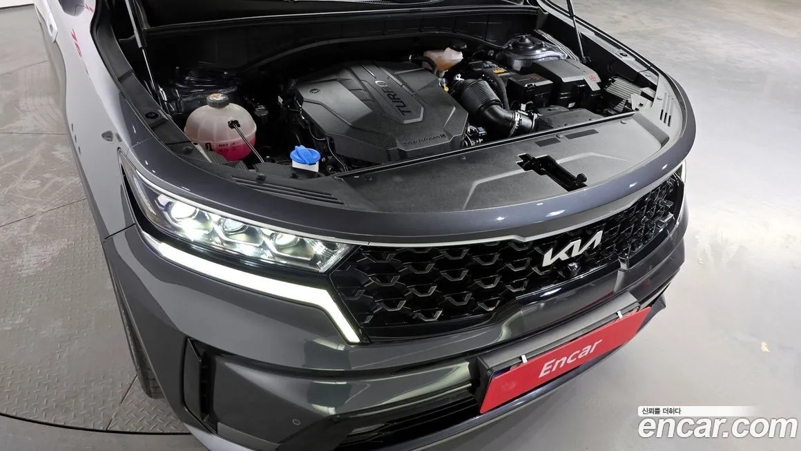 Kia Sorento — фото 8