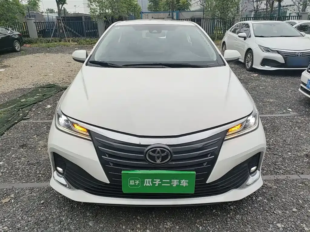 Toyota Allion — фото 8
