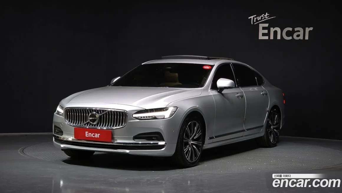 Volvo S90 — фото 1