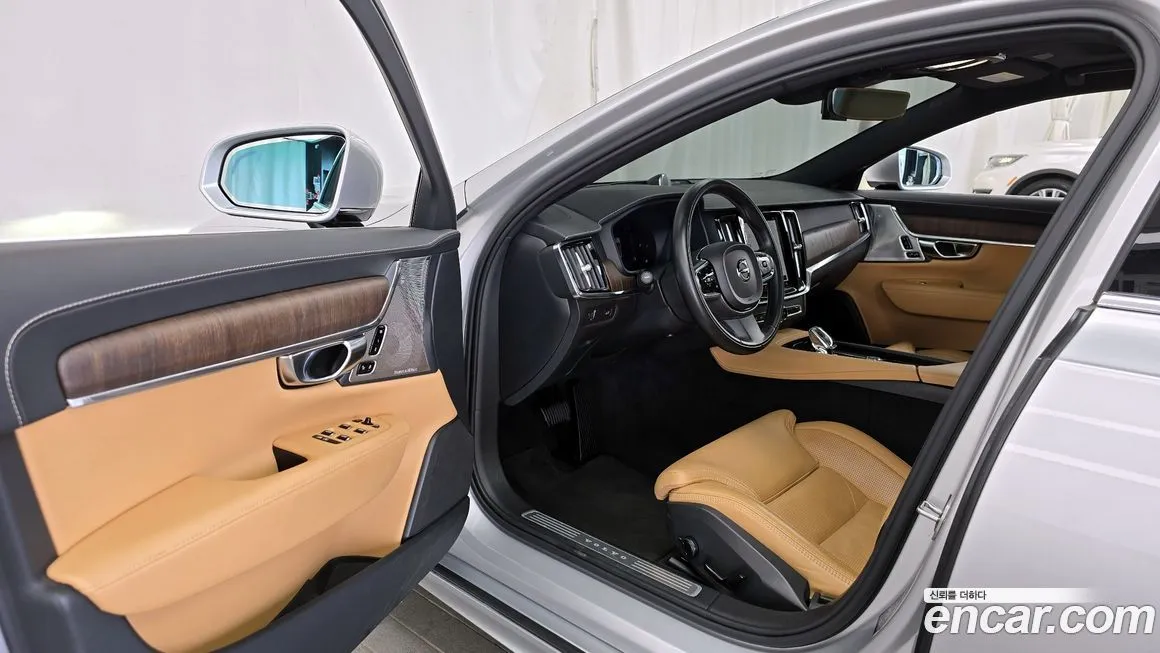 Volvo S90 — фото 9