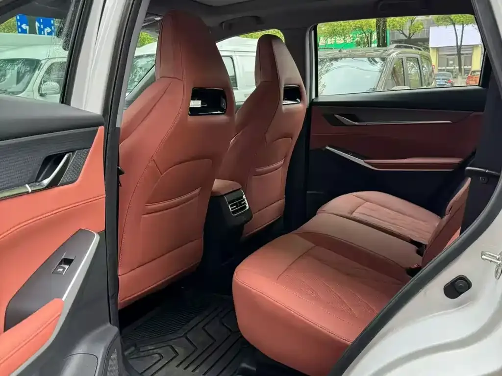 Changan CS75 PLUS — фото 2
