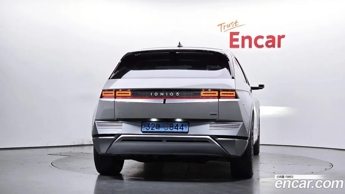 Hyundai Ioniq5 — фото 4