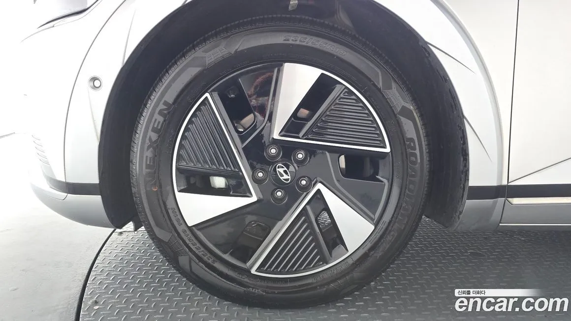 Hyundai Ioniq5 — фото 10