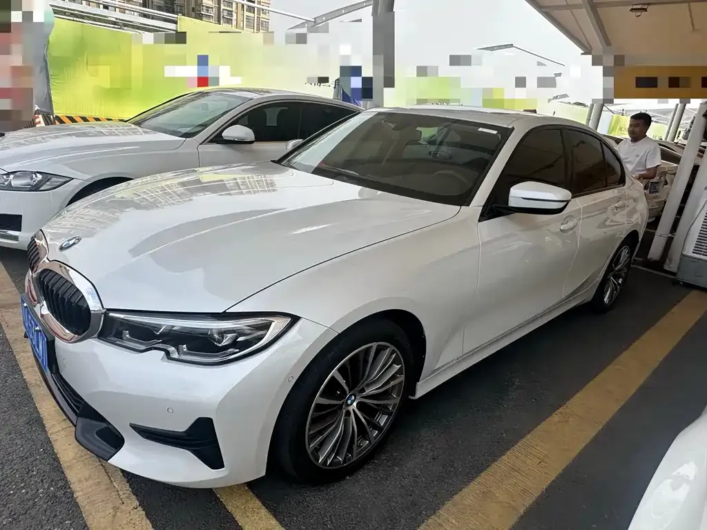 BMW 3 Series — фото 1