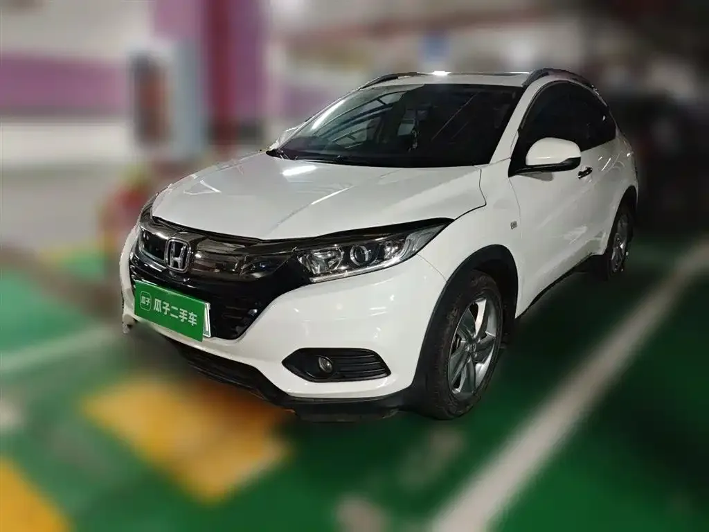 Honda Vezel — фото 1