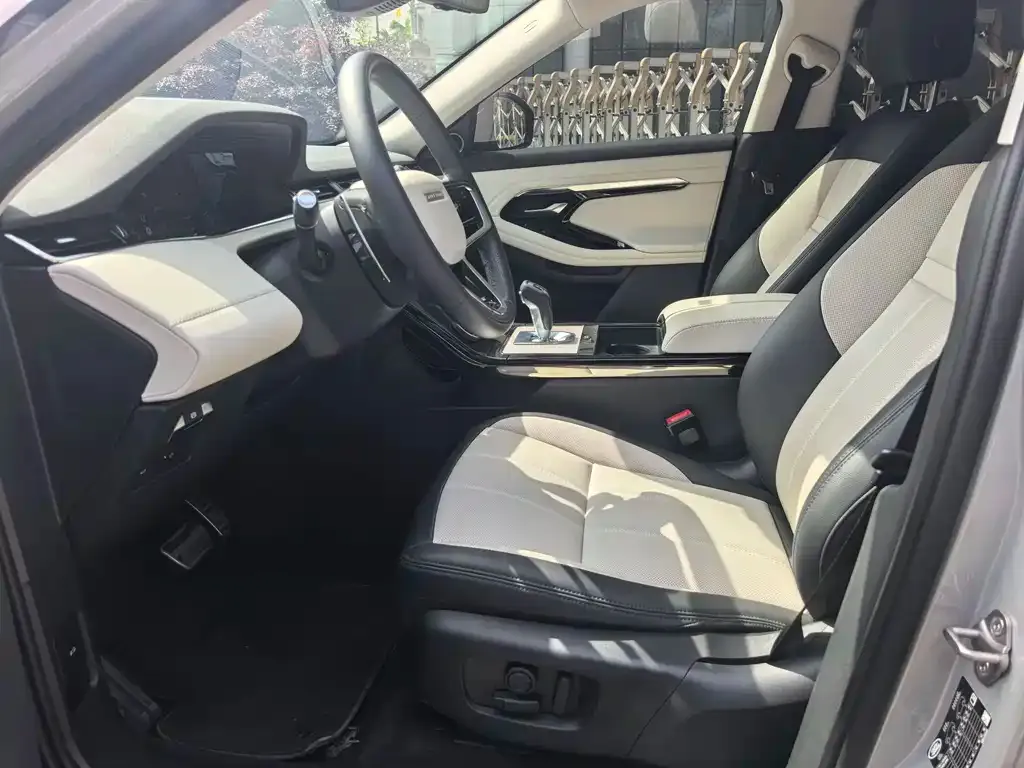 Land Rover Evoque — фото 7
