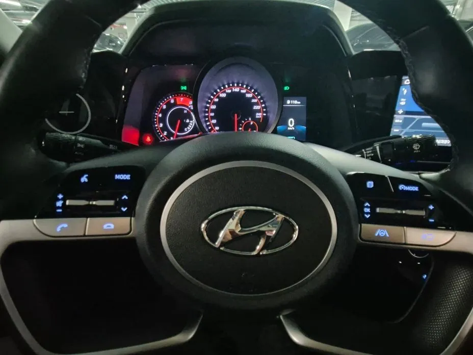 Hyundai AVANTE — фото 3