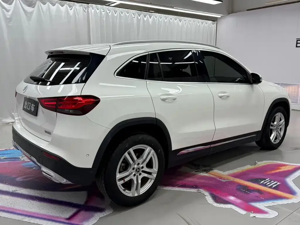 Mercedes-Benz GLA — фото 4