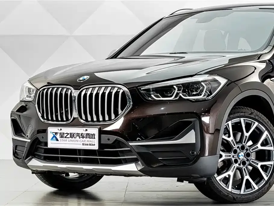 BMW X1 — фото 10