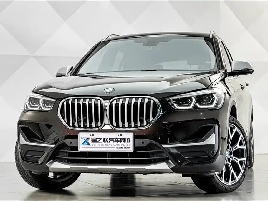 BMW X1 — фото 9