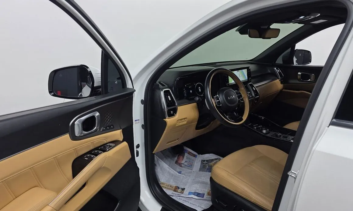Kia Sorento — фото 9