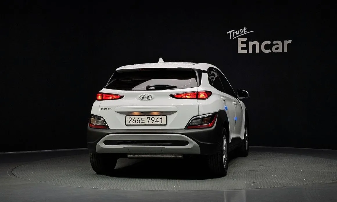 Hyundai Kona — фото 2