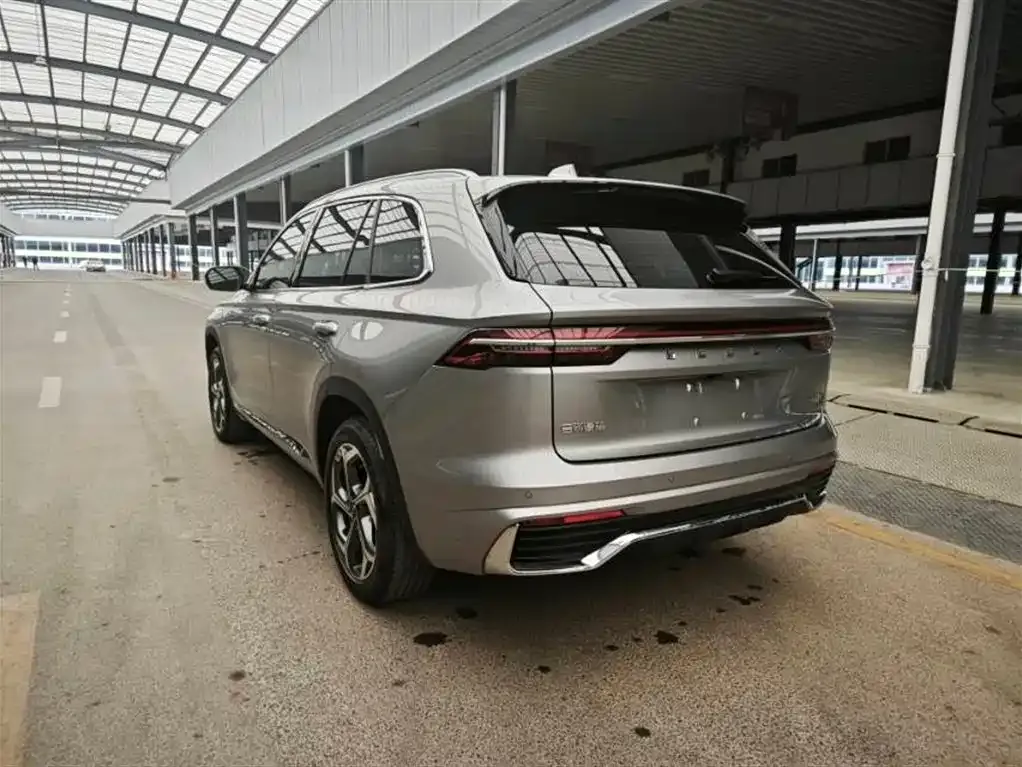 Geely Xingyue L — фото 8