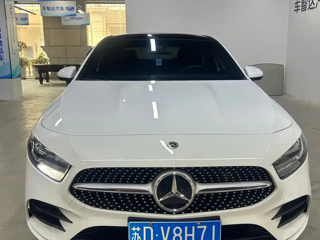 Mercedes-Benz A-Class — фото 1