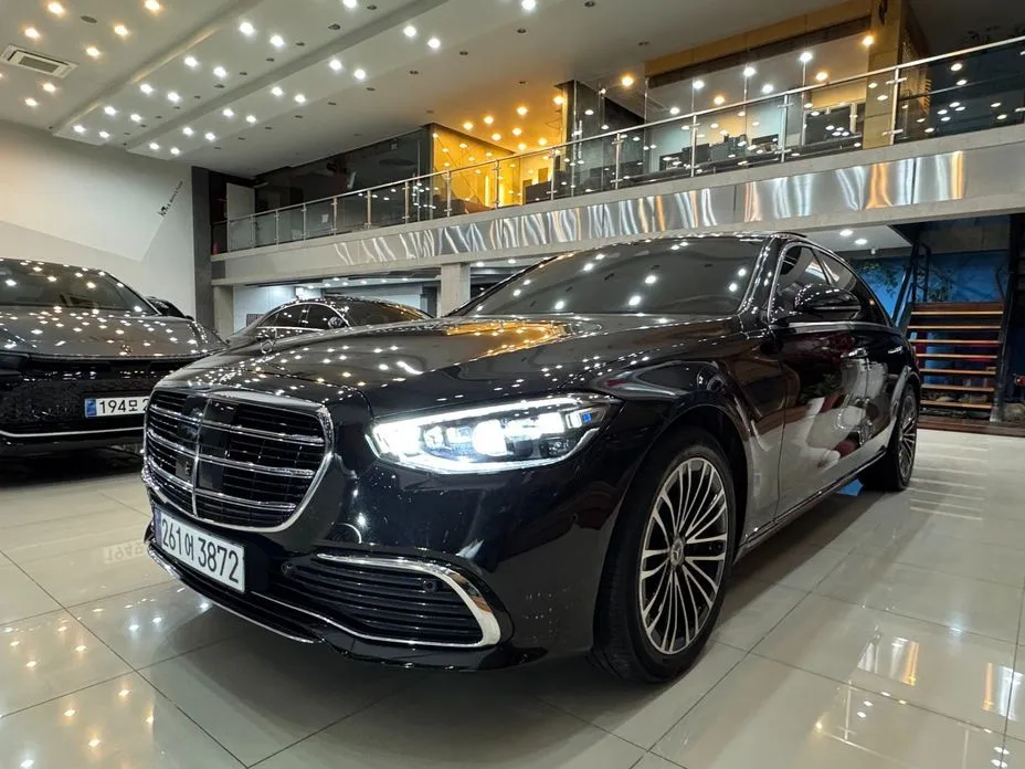 Mercedes-Benz S-Class — фото 1
