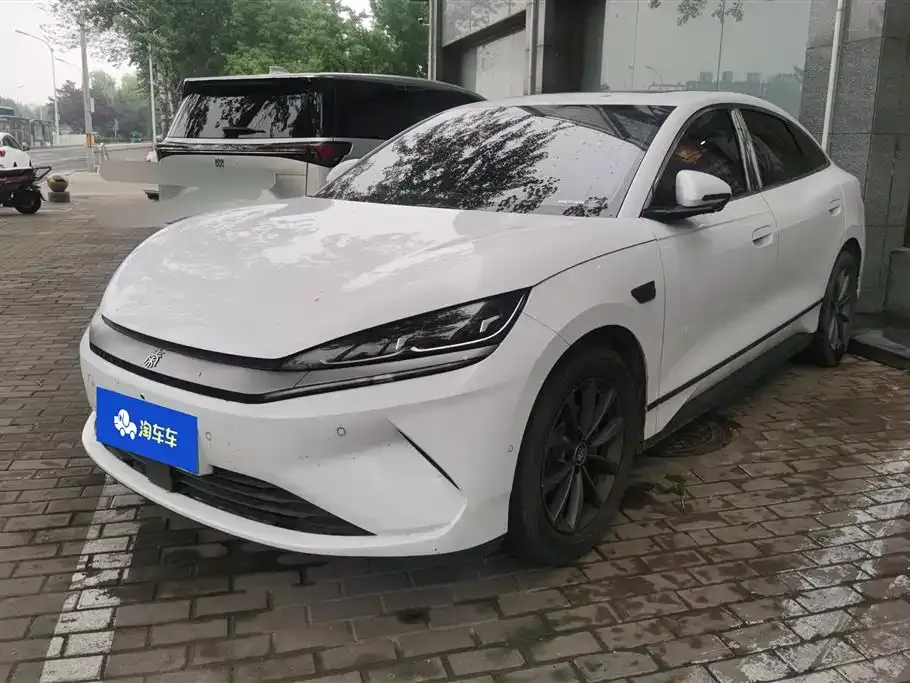 BYD Qin L — фото 1