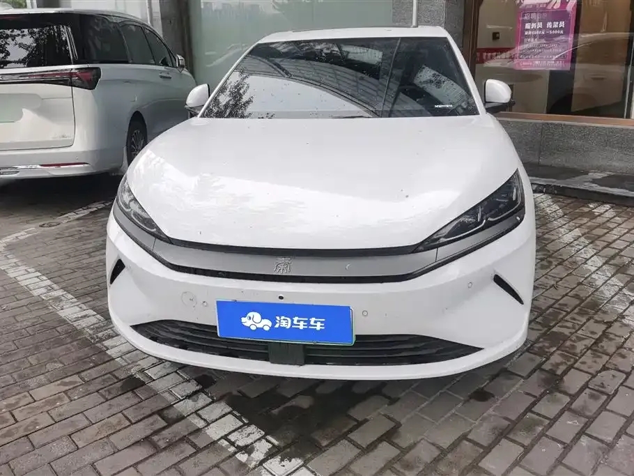 BYD Qin L — фото 9