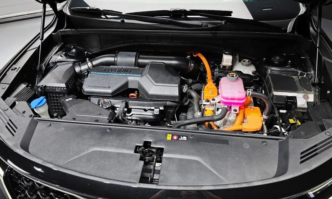 Kia Sorento — фото 10