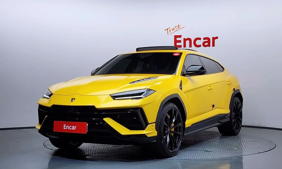 Lamborghini Urus — фото 1