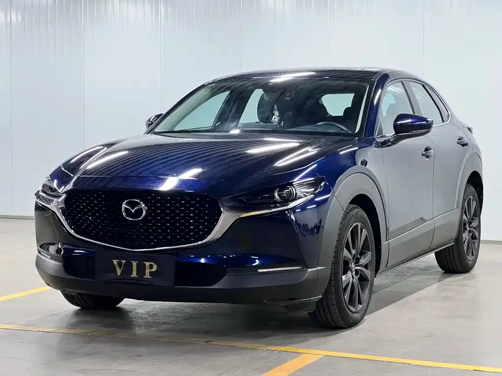 Mazda CX-30 — фото 1
