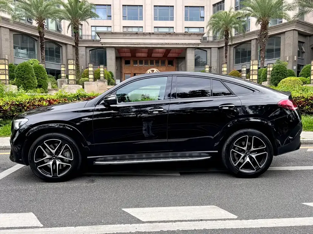Mercedes-Benz GLE Coupe AMG — фото 9