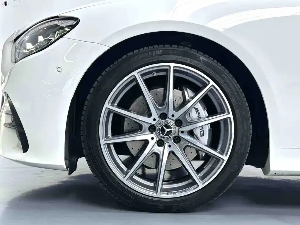 Mercedes-Benz E-Class (Import) — фото 4
