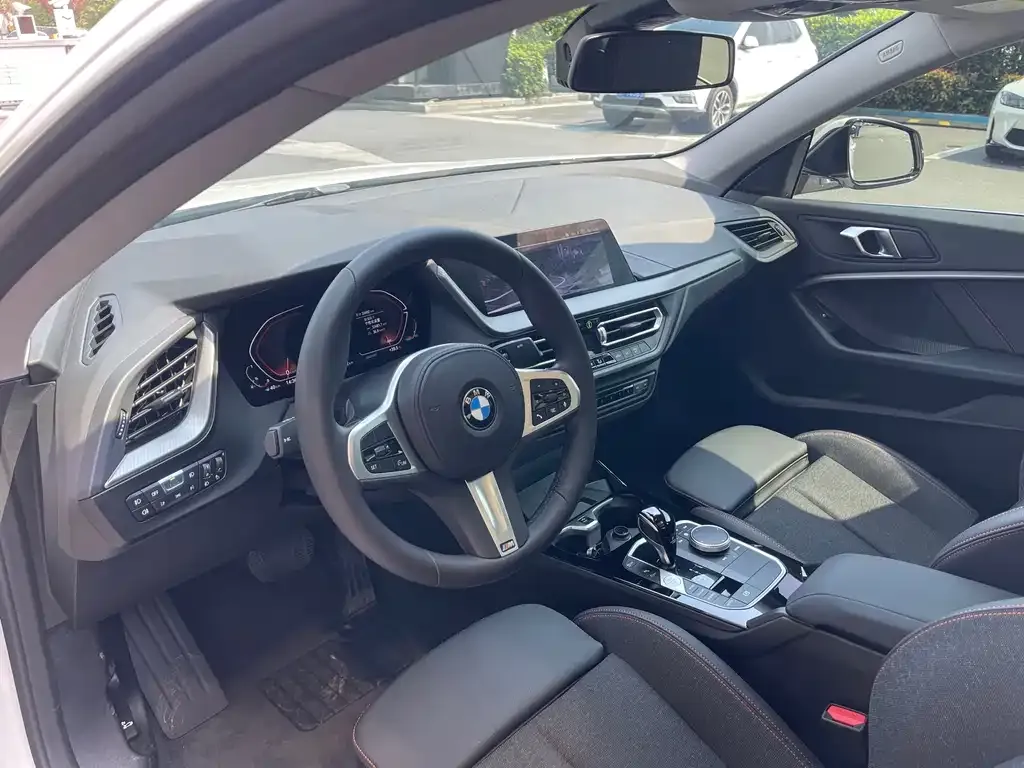 BMW 2 Series (Import) — фото 3
