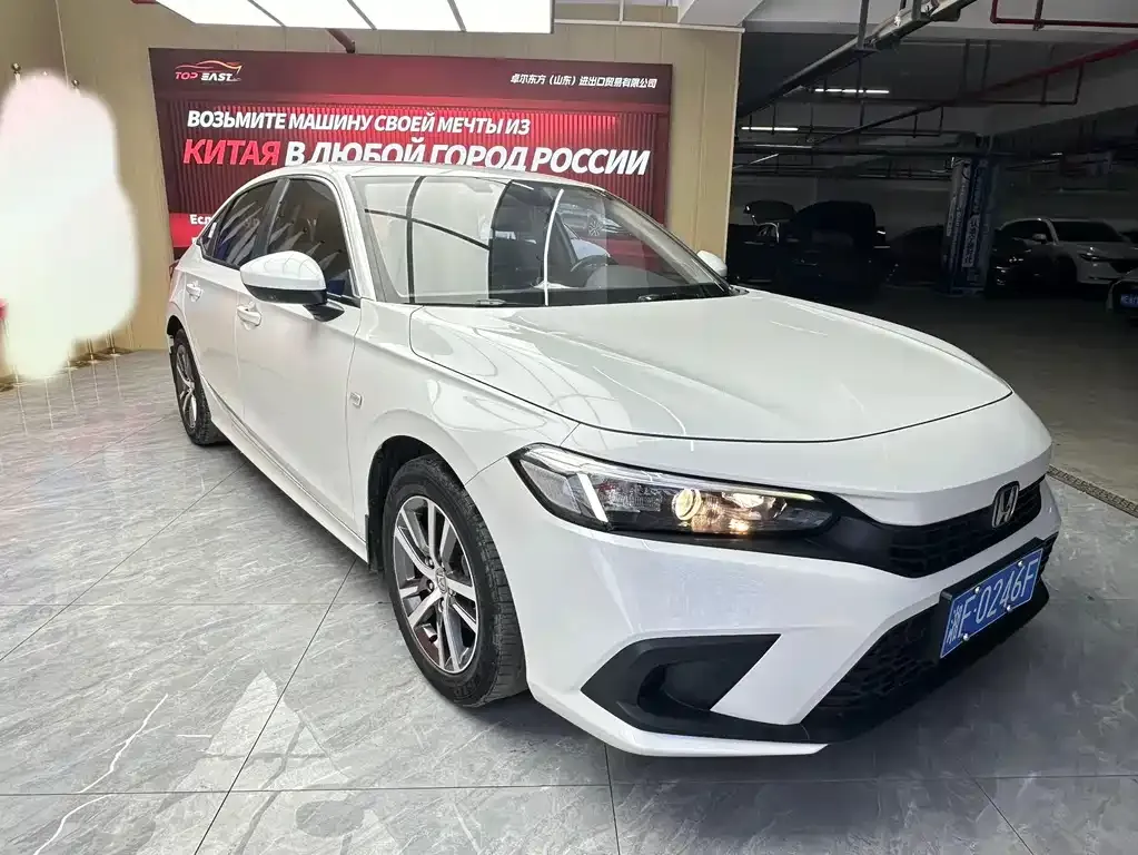 Honda Civic — фото 7