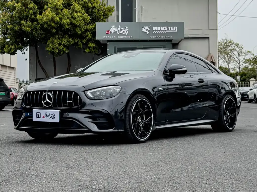 Mercedes-Benz E-Class AMG — фото 1
