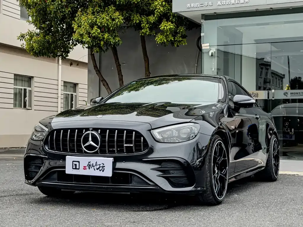 Mercedes-Benz E-Class AMG — фото 2