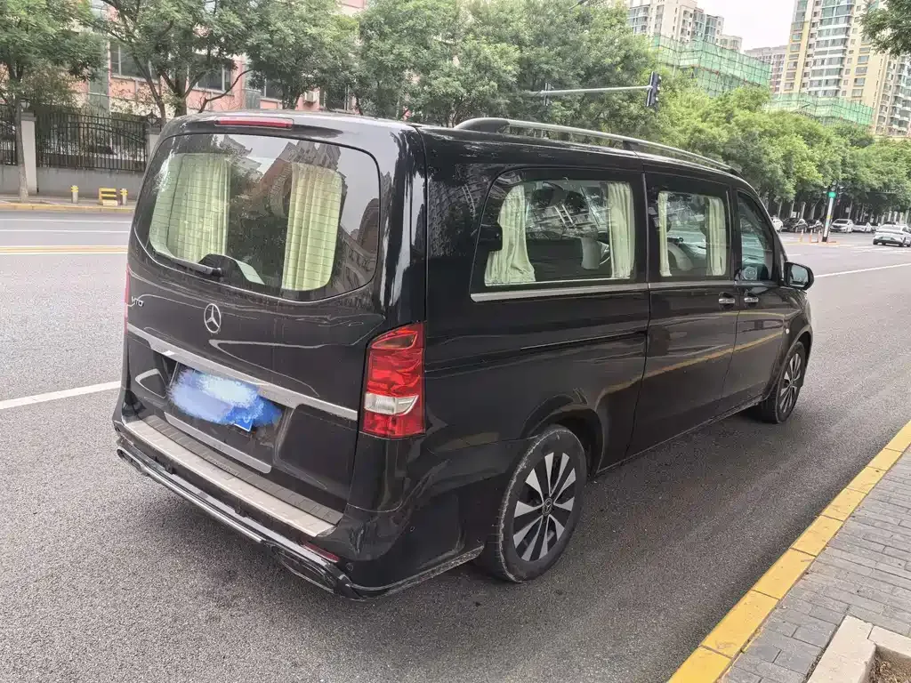 Mercedes-Benz Vito — фото 8
