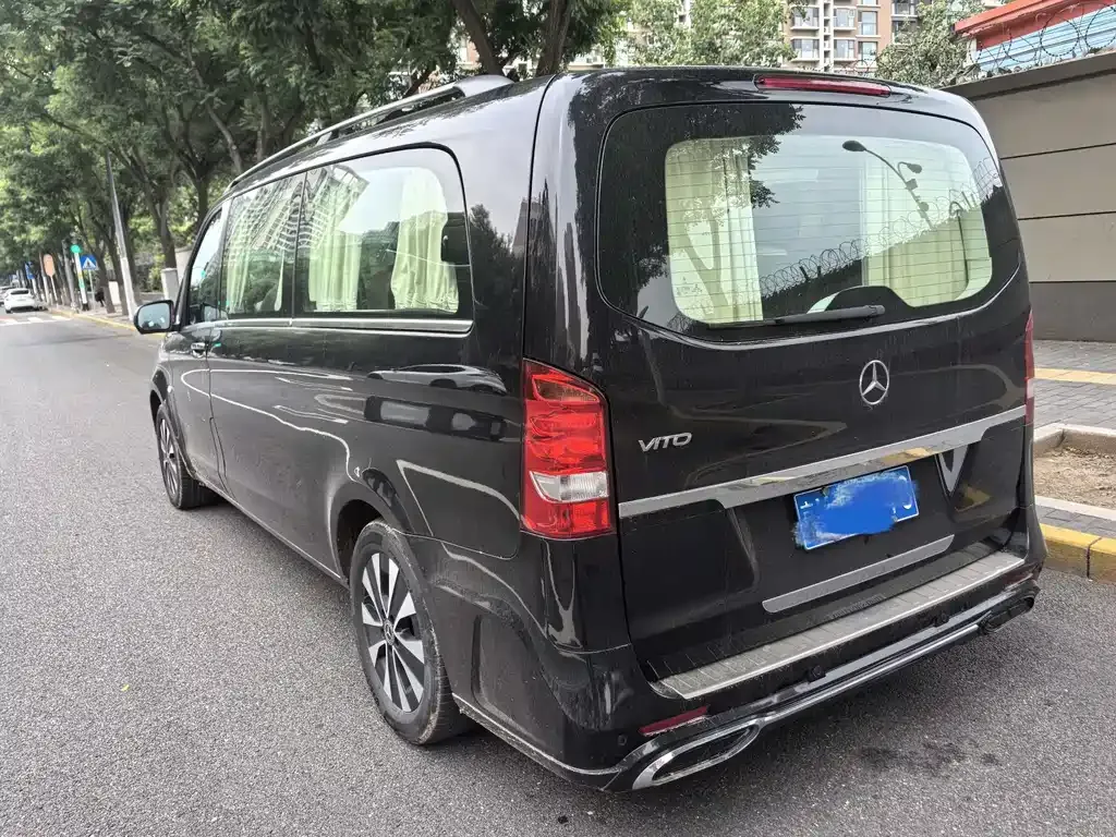 Mercedes-Benz Vito — фото 9