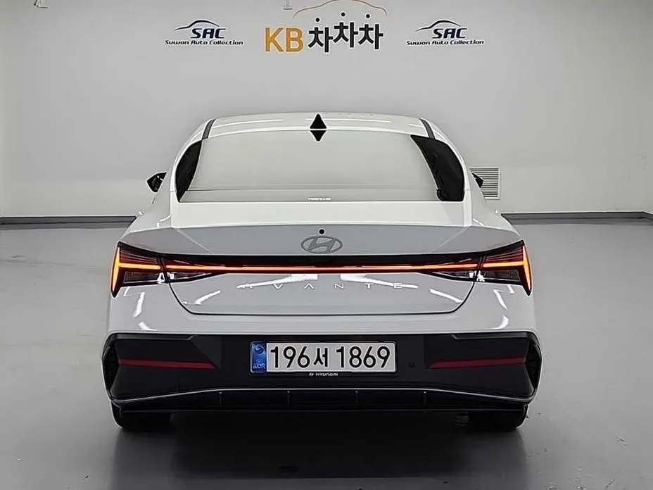 Hyundai AVANTE — фото 3