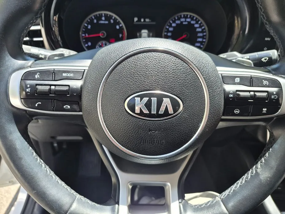 Kia K5 — фото 10