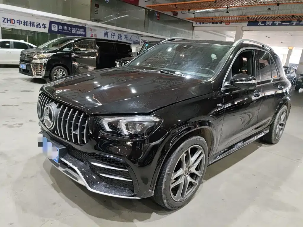 Mercedes-Benz GLE AMG — фото 1