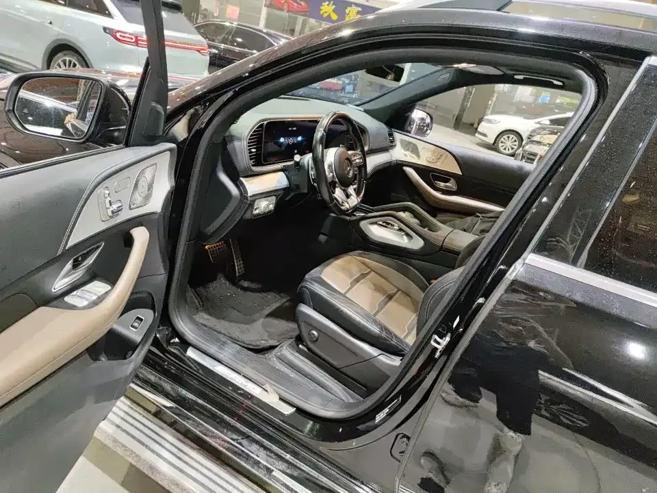 Mercedes-Benz GLE AMG — фото 5