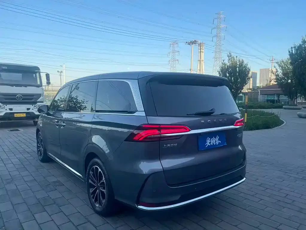 Roewe iMAX8 — фото 7