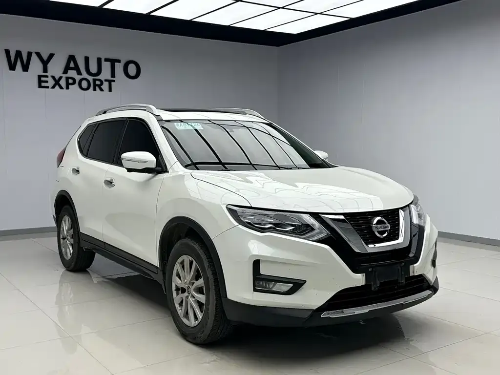 Nissan X-Trail — фото 6