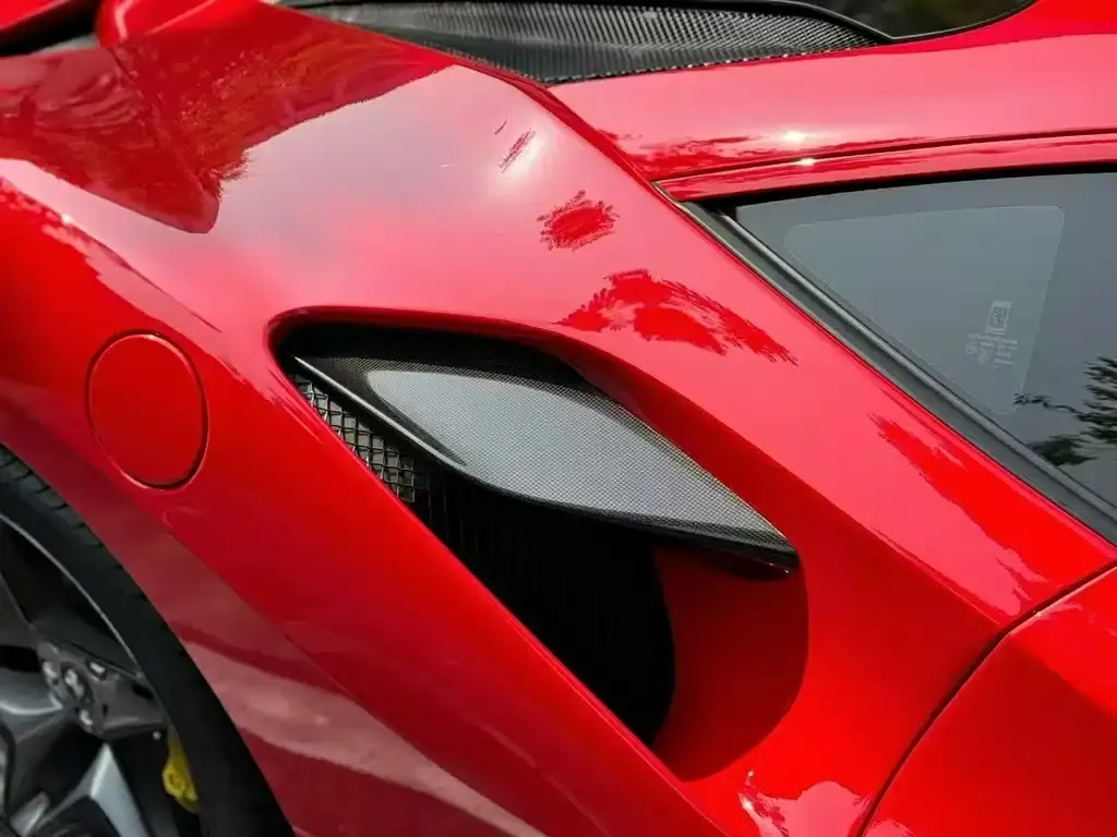 Ferrari F8 — фото 3