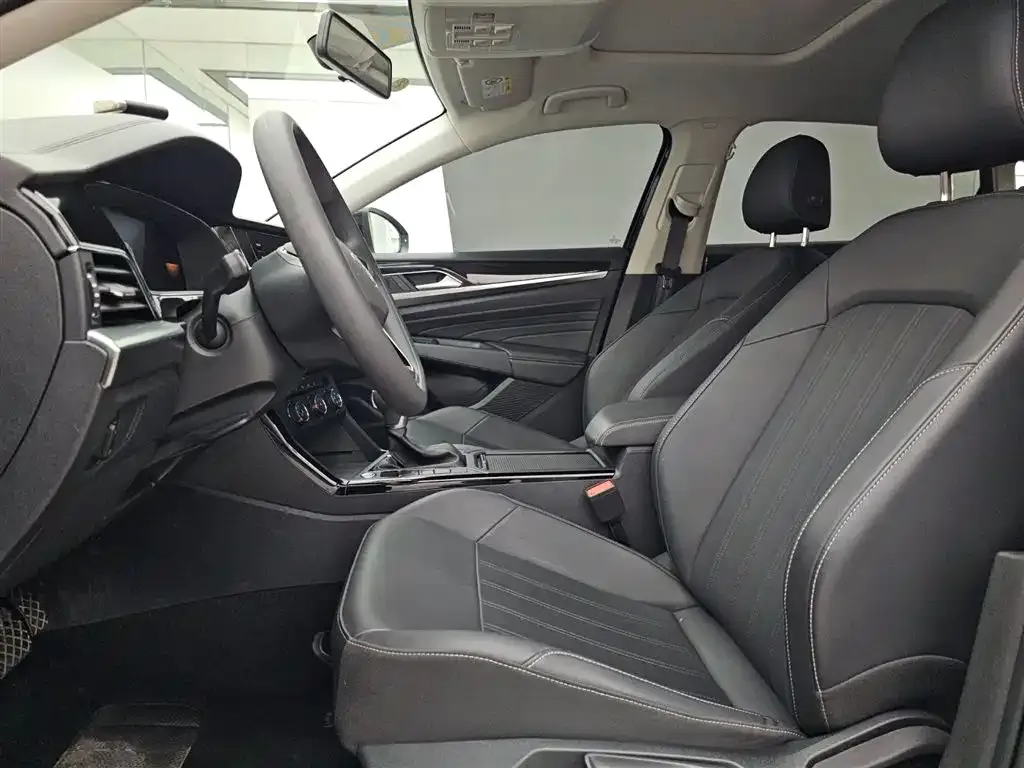 Volkswagen Passat — фото 4