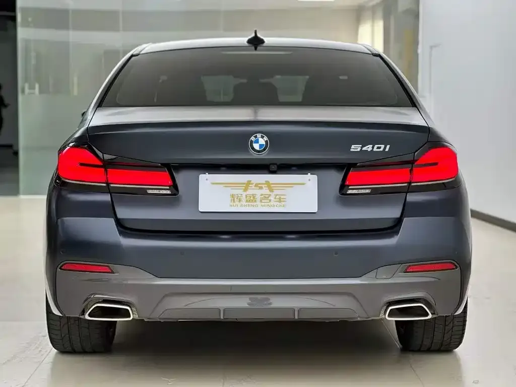 BMW 5 Series (Import) — фото 2