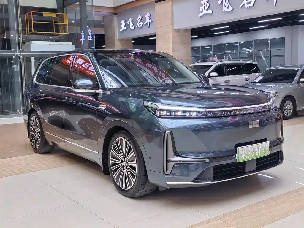 Geely Galaxy M9 — фото 5